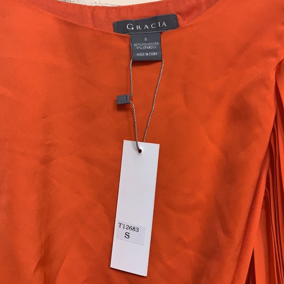 Gracia everything blouse - Picture 2 of 5
